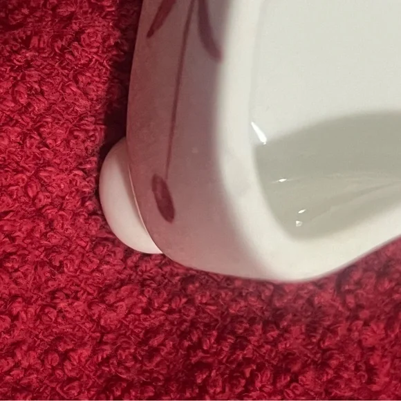 Vintage Andrea by Sadek Heart-Shaped Red and White Trinket Box - Picture 5 of 5